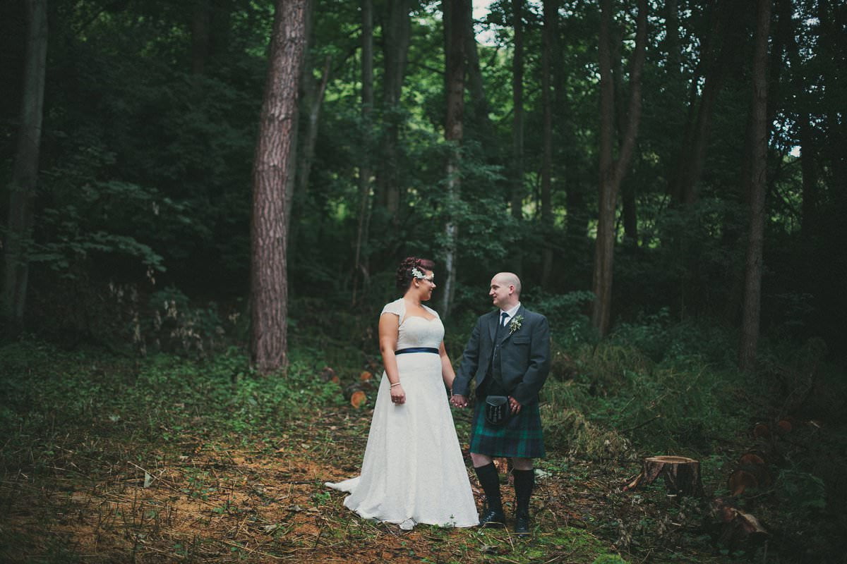 artistic stirling wedding photographer